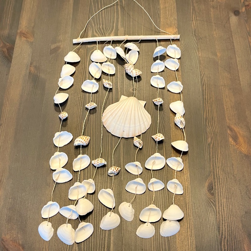 weißer Muschel Hänger (47cm)