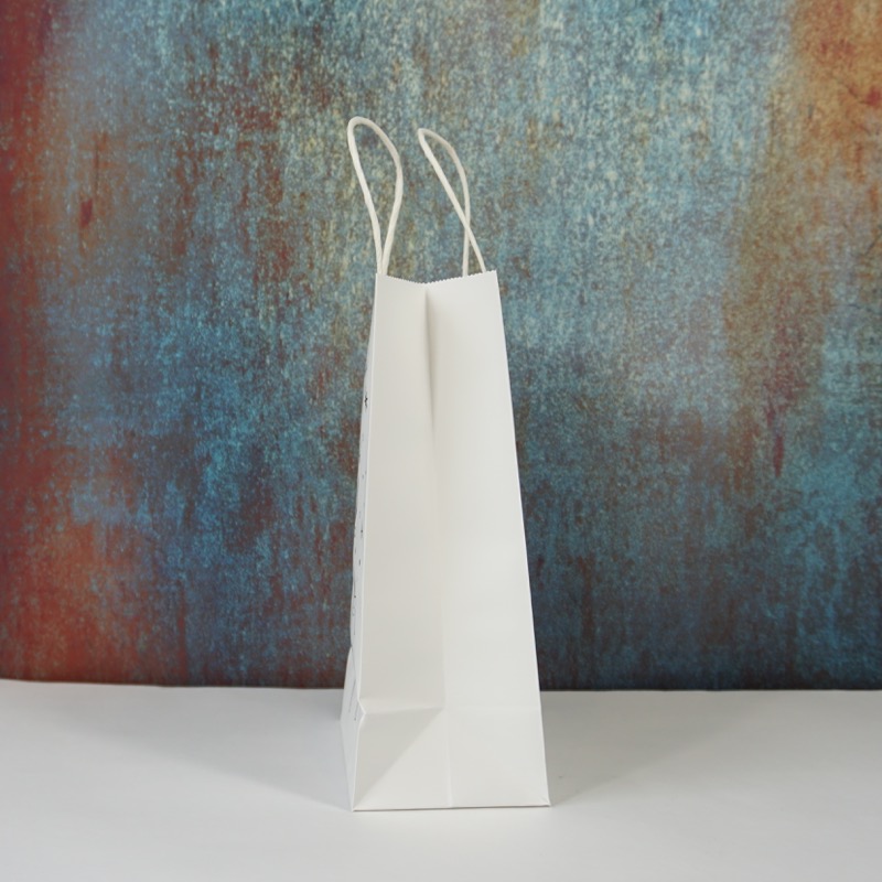 winterliche Geschenktüte (Hirsch, 27cm)