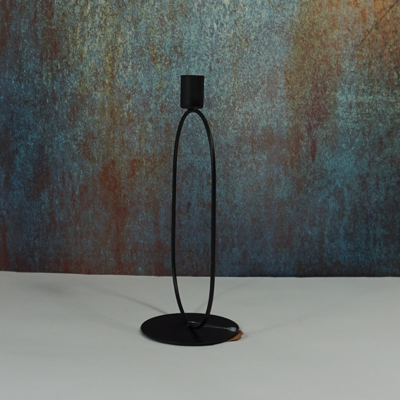 schwarzer Kerzenhalter aus Metall (26cm)