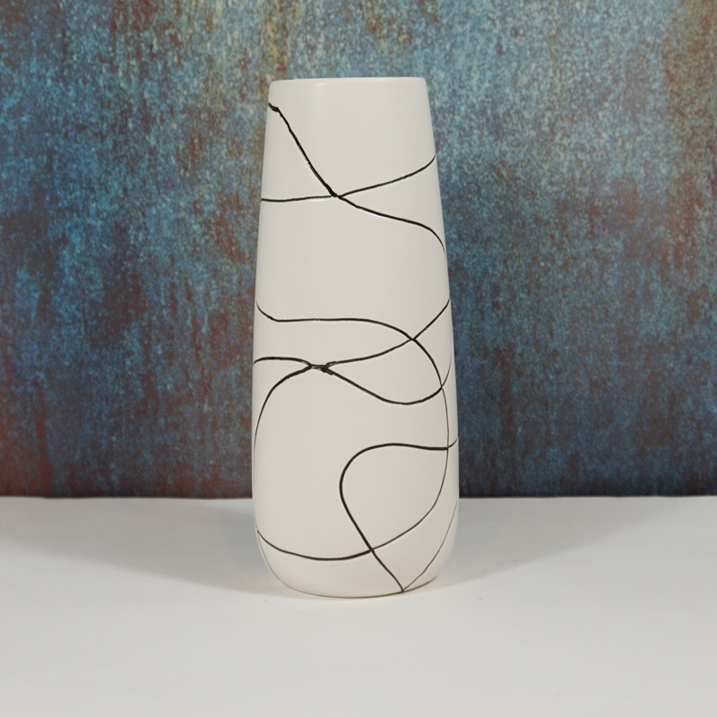 weiße Vase aus Keramik (25cm)