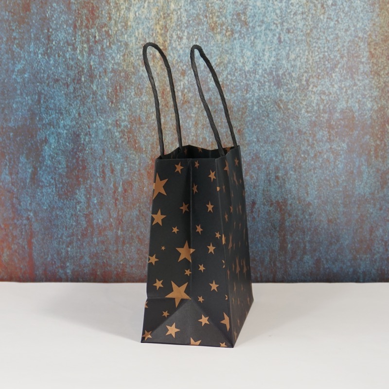 praktische Geschenktüte (Sterndekor, schwarz)