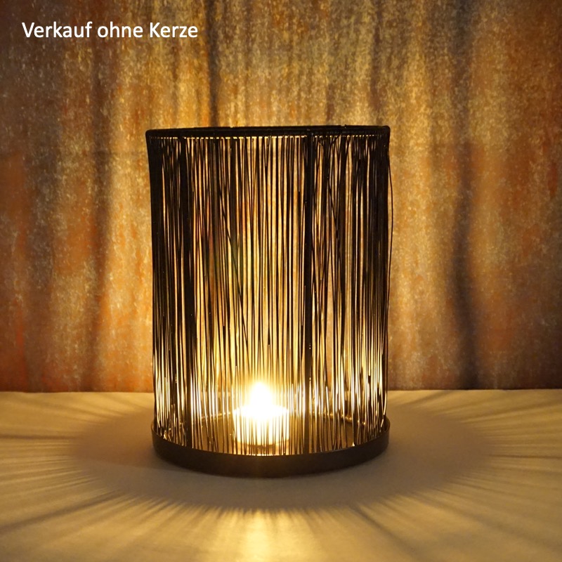 schwarzes Metalldrahtwindlicht (L)